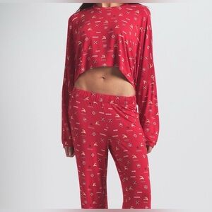 SKIMS Cropped Long Sleeve And Pant Set Cranberry XLarge